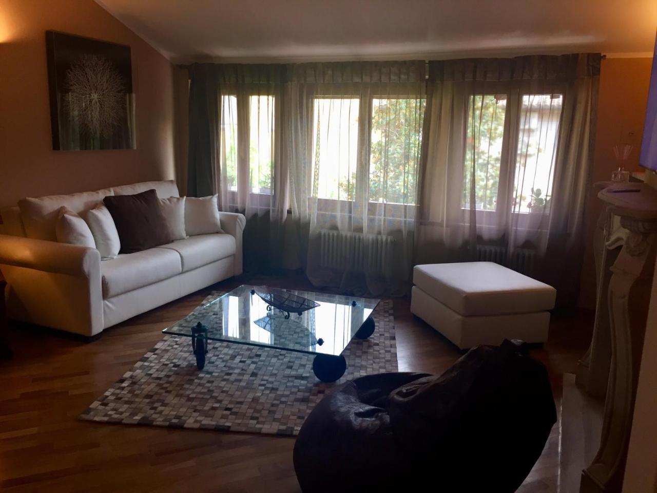 Marie Rose Luxury B&B & Apartment Desenzano del Garda Bagian luar foto