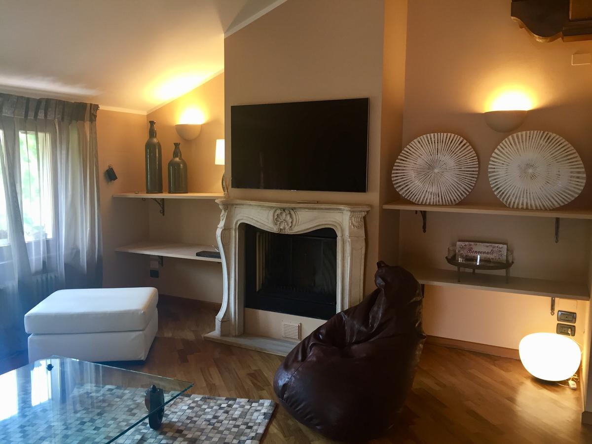 Marie Rose Luxury B&B & Apartment Desenzano del Garda Bagian luar foto